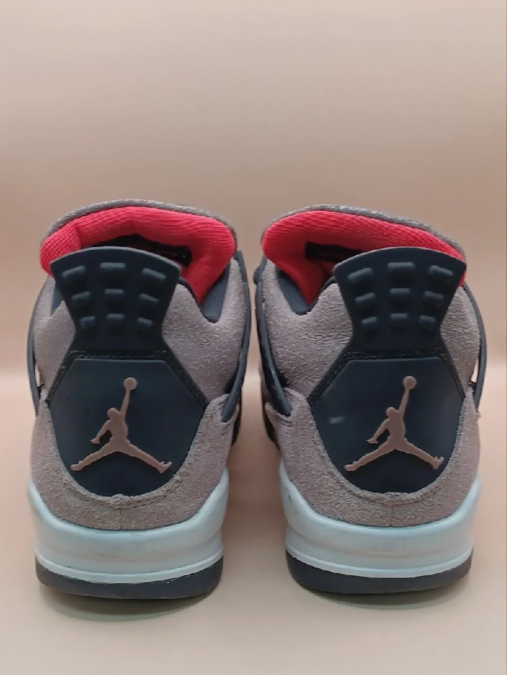 Pre-Owned Nike Air Jordan 4 Retro Mid Sneaker-Taupe Haze Men Size 7 US DB0732200